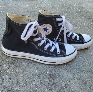 Converse High Tops size 6.5 (Women's)